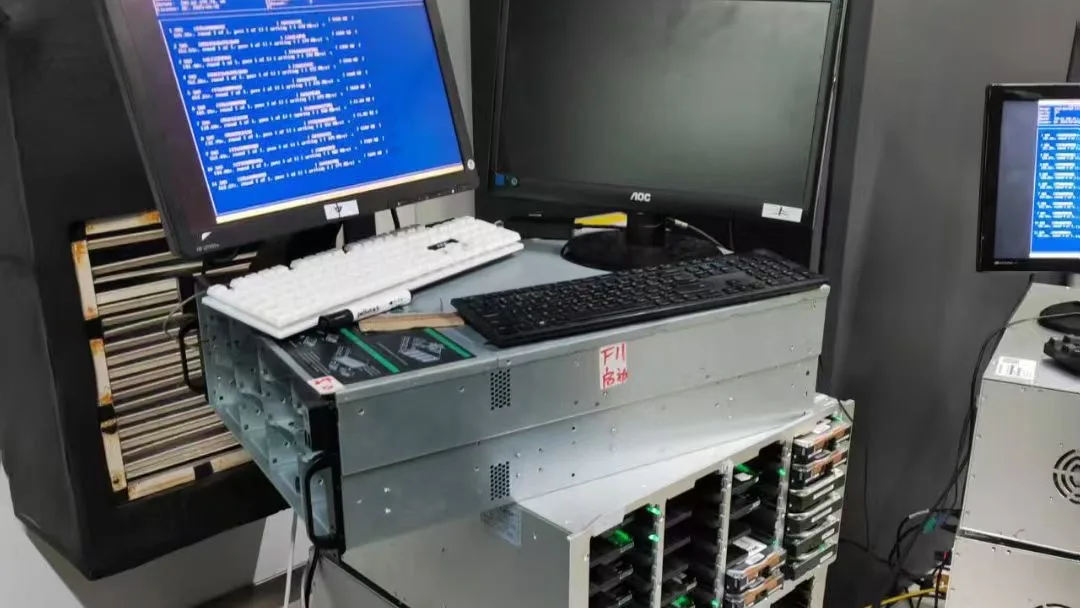 Data center rack and labeled equipment for IT asset retirement records