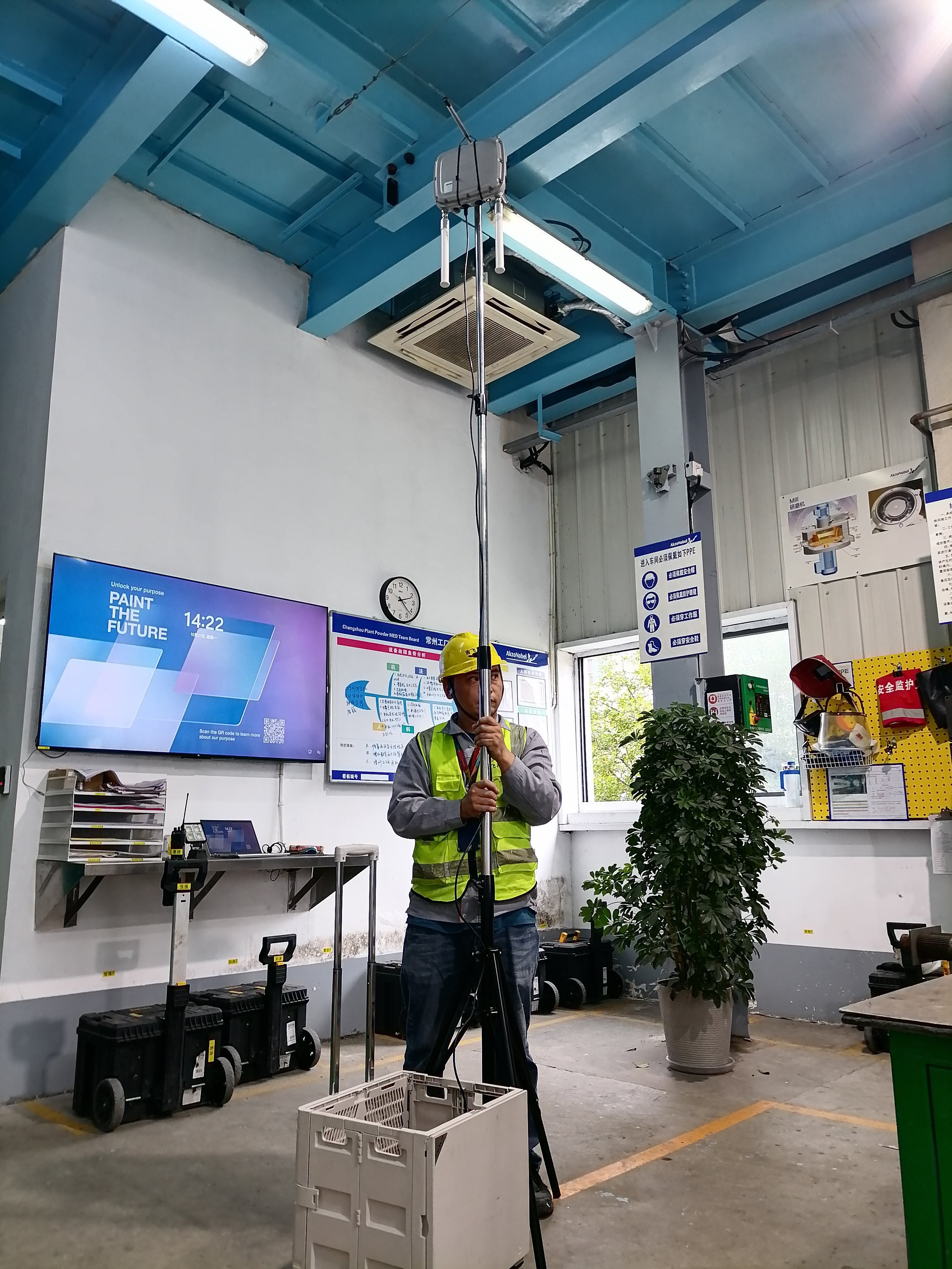 WiFi survey equipment for warehouse wireless assessment